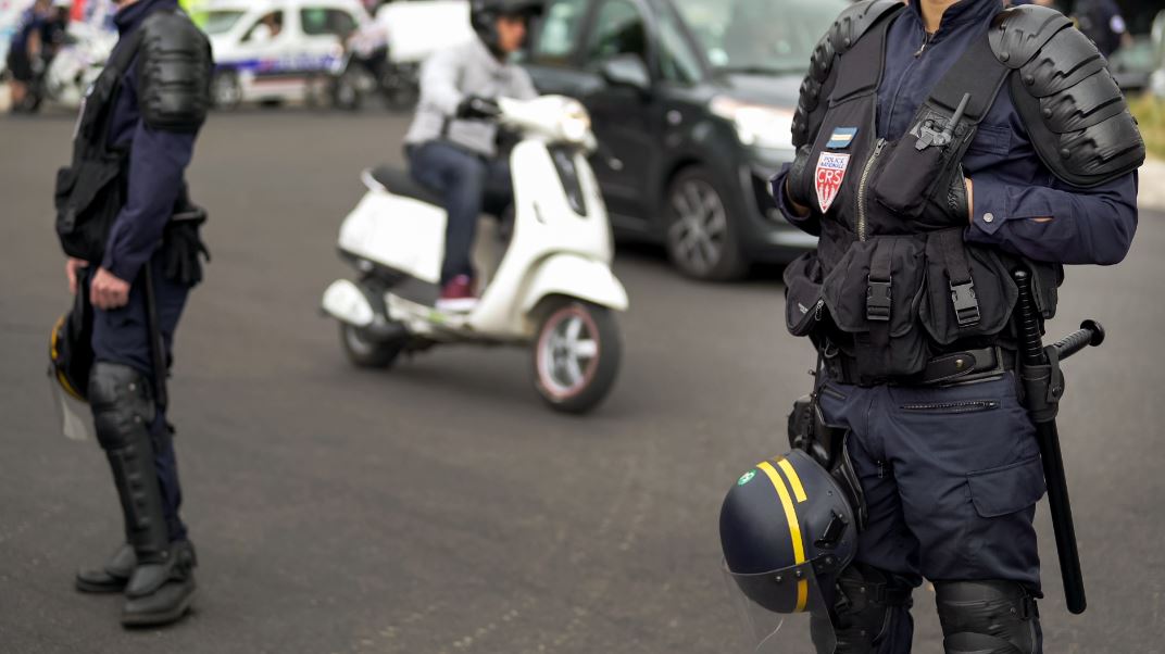 COVID-19 – Amende de 135 euros en cas de non-respect des mesures de confinement à domicile